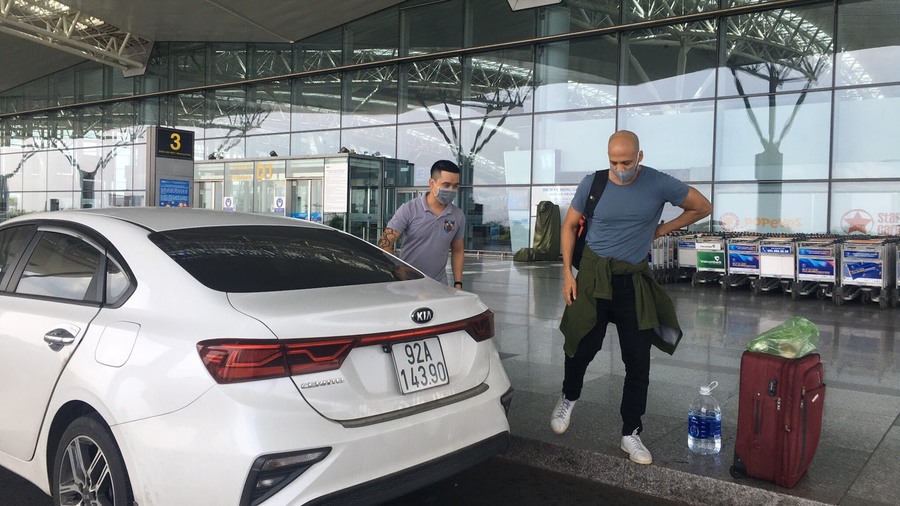 Xe 4 chỗ